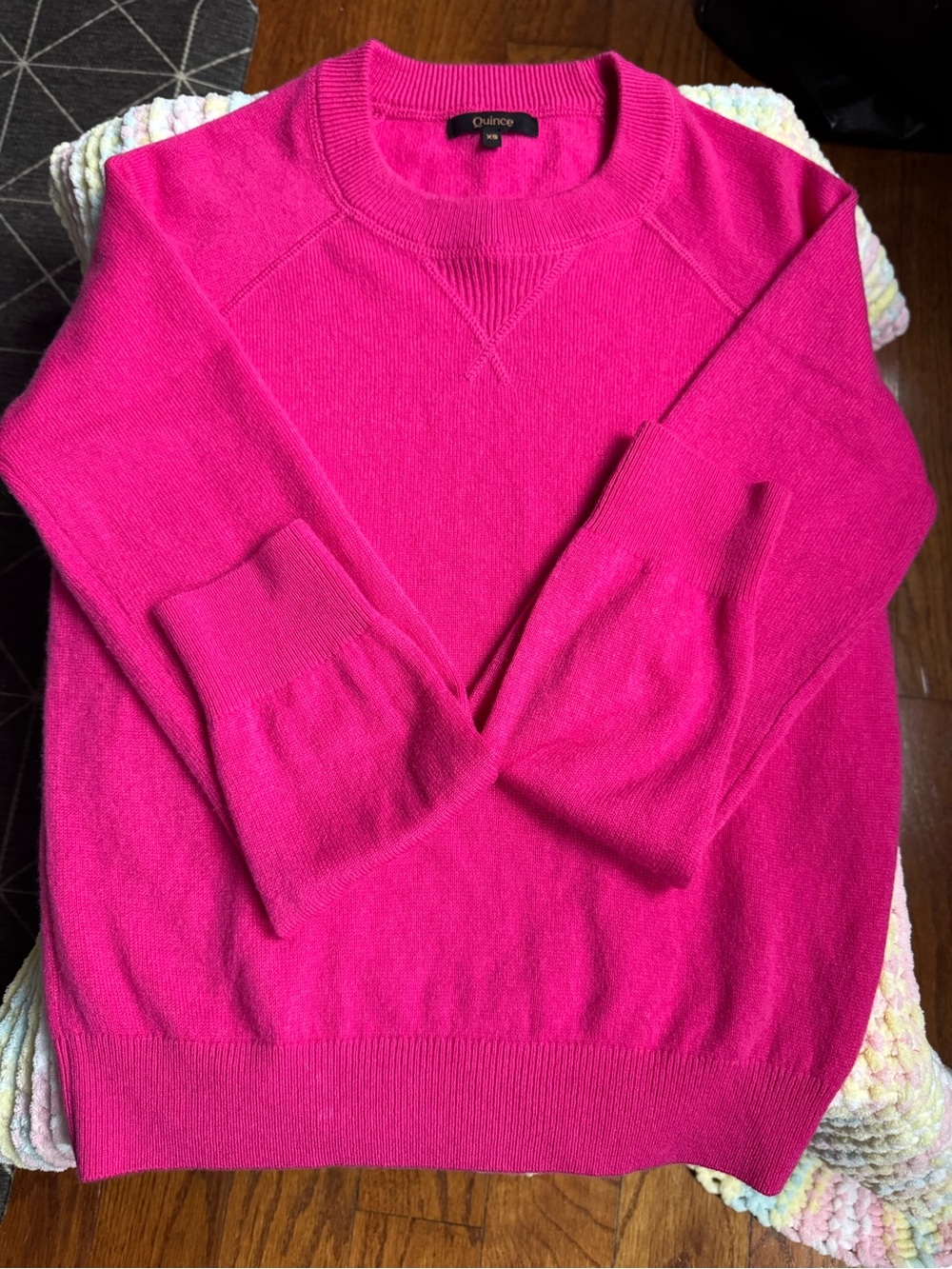Quince Women's Crewneck Sweater in Hot Pink 100% Cashmere Size XS